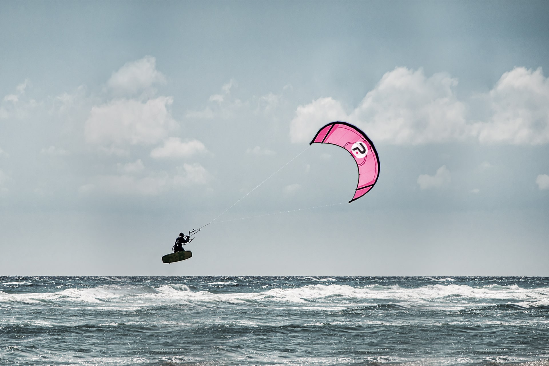 Key Visual Kitesurfer 1920×1280