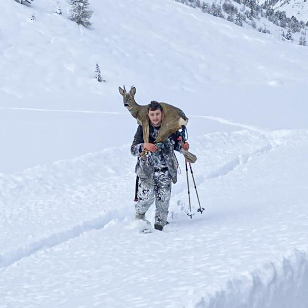 In Folge eines hundertjährigen Neuschnee-Ereignisses befand sich das Sellraintal in Tirol im Ausnahmezustand.